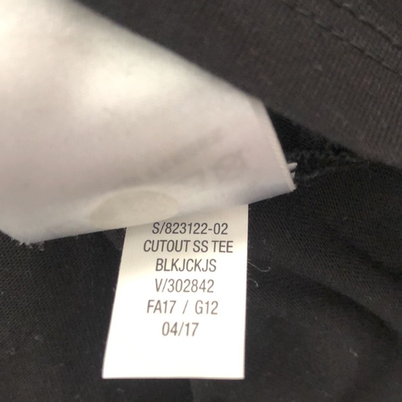 Old Navy Girls Active Go Dry Cutout Tee in Black Size XL 14 - Picture 11 of 15